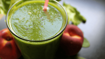 Bebida verde saludable