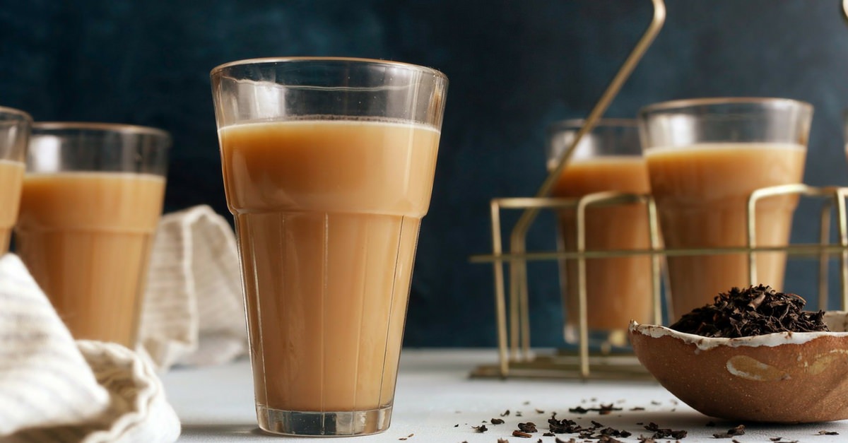 ¿Qué es el té Chai? Conozca los beneficios de consumirlo y aprenda a