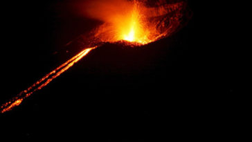 Qué hacer en caso de una erupcion volcánica