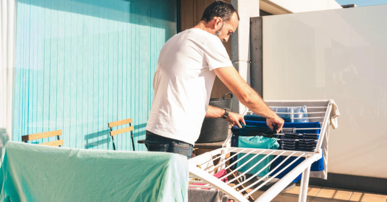extender la ropa de la forma correcta