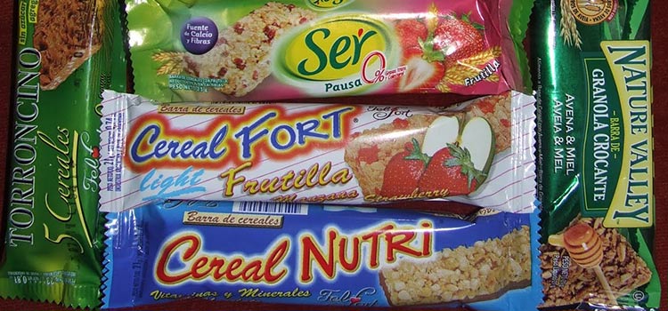 Elegir alimentos de calidad en el supermercado granola