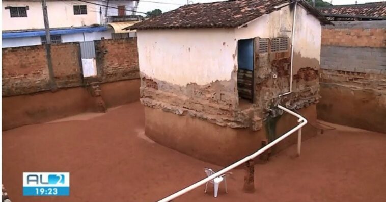Ancianas dejan la casa aislada