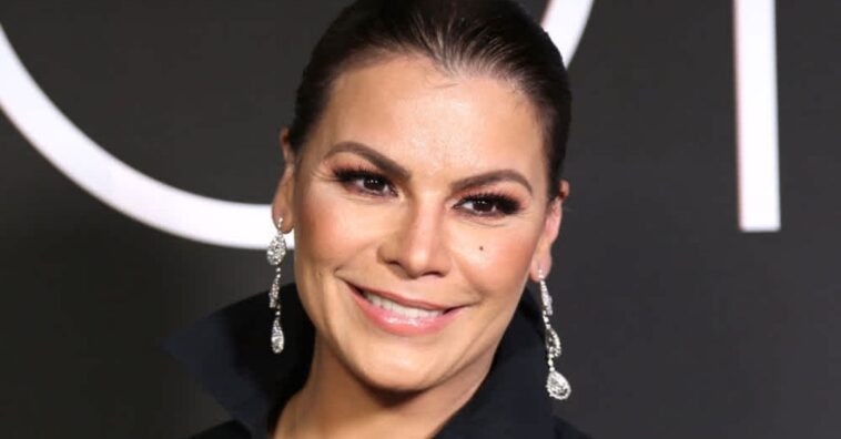 Olga Tañón se muestra sin maquillaje