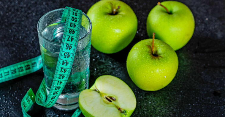 agua de manzana