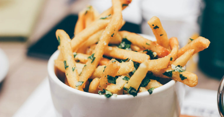 comer papas fritas aumenta el riesgo de muerte