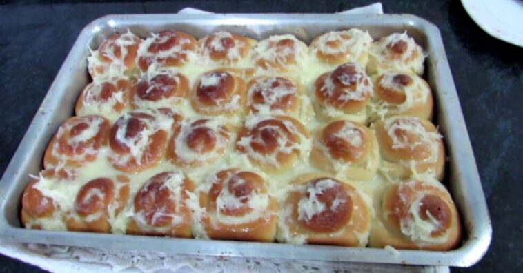 Pan dulce con crema