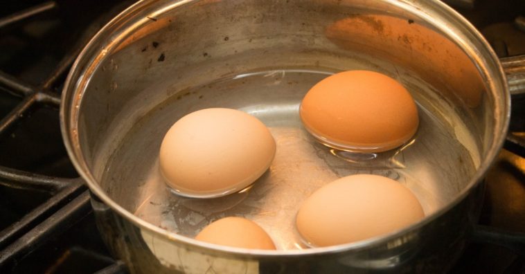 como hacer huevos duros