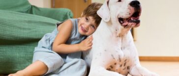 diferencia entre la raza de perro grande y la de un gigante