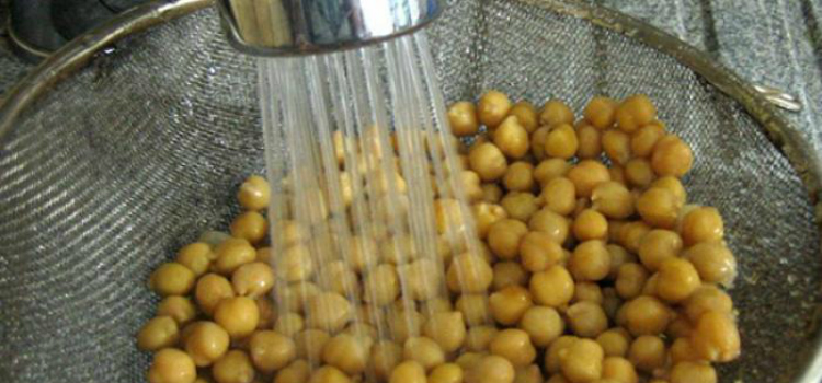 garbanzo agua