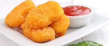 xmadre pide una indemnización a la niñera que le dio pollo a sus hijos vegetarianos