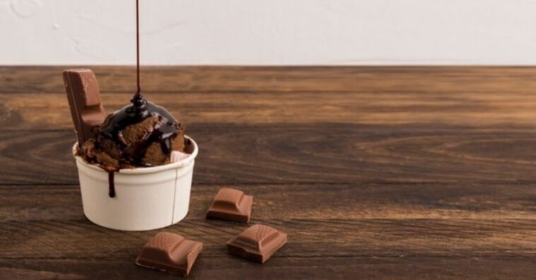 maneras más sabrosas de comer helado de chocolate