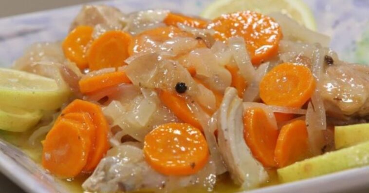 pollo en escabeche