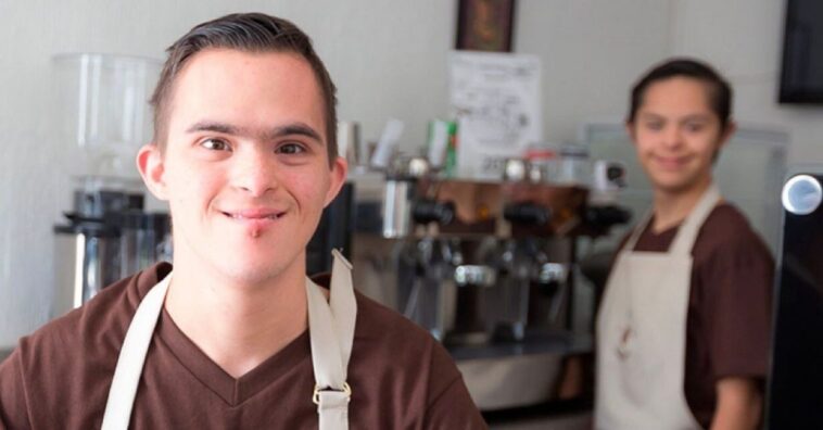 primera cafetería en México atendida por personas con síndrome de Down