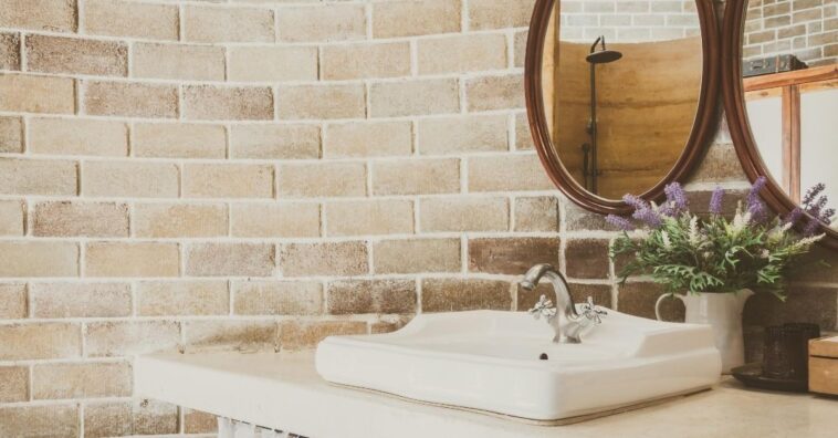 transformar un baño antiguo sin reformarlo
